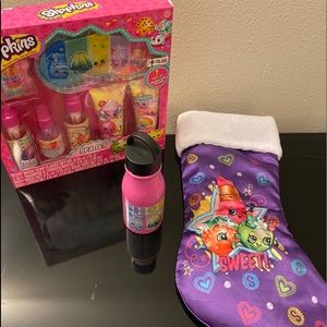 BRAND NEW SHOPKINS CHRISTMAS STOCKING & GIFTS SET
